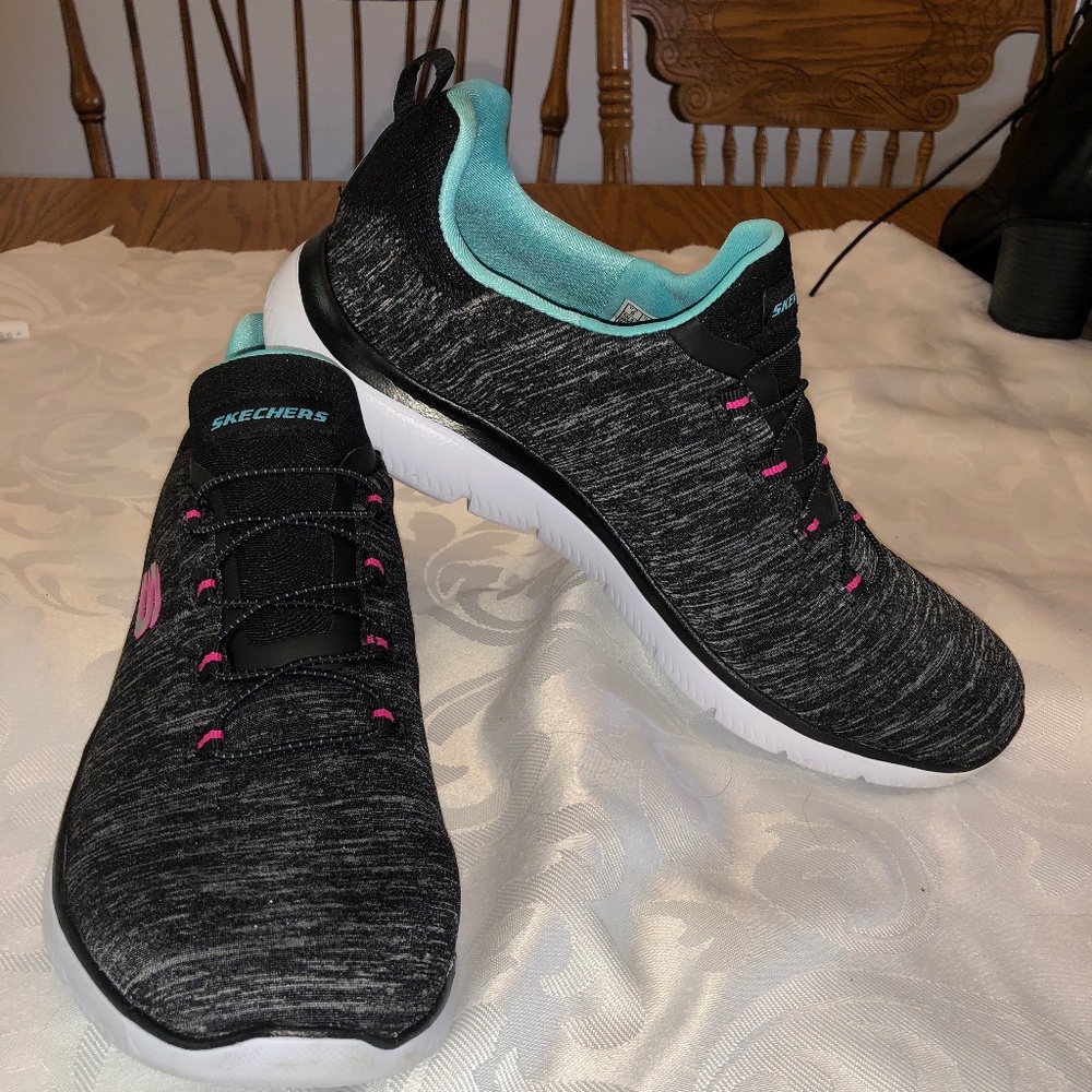 Skechers Summits Quick Getaway